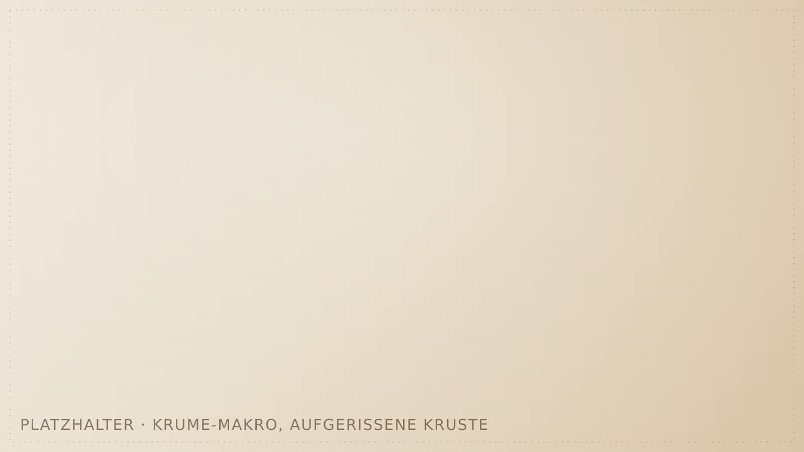 Aufgerissene Sauerteigkruste mit Blick auf die offene Krume