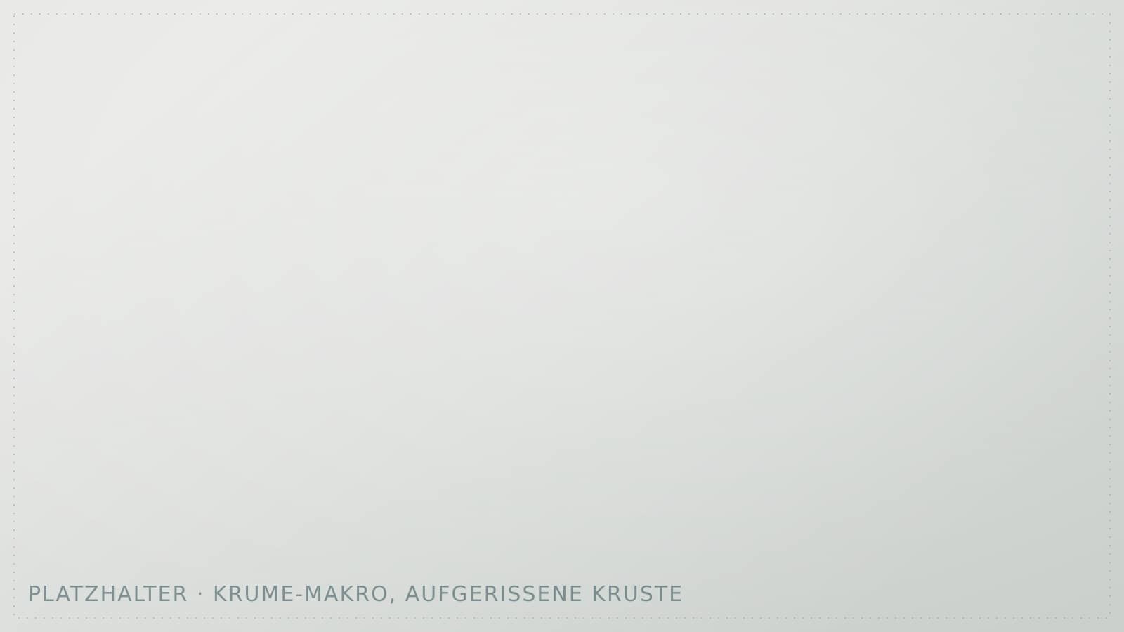 Aufgerissene Brotkruste mit Blick auf die offene Krume (Platzhalterbild)